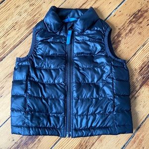 Black primary vest
